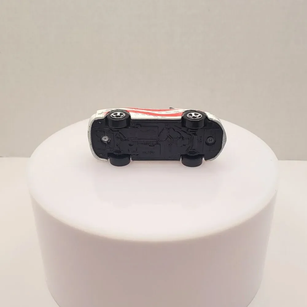 Hot Wheels 1995 Chevy Camaro Convertible Diecast Car